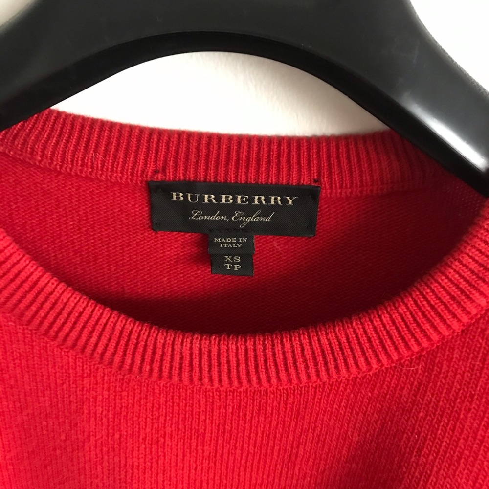 Burberry Sweater - Picture 2 of 2